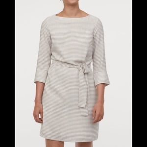 NEW [2] H&M Houndstooth Stockholm Satin Belted Short Dress Size 2 Beige/White